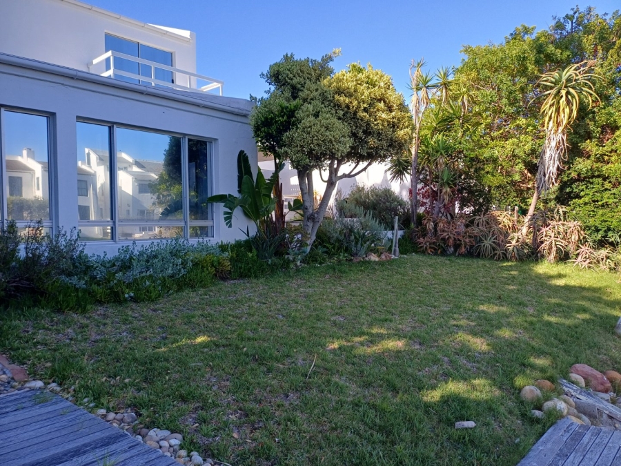 3 Bedroom Property for Sale in Marina Da Gama Western Cape